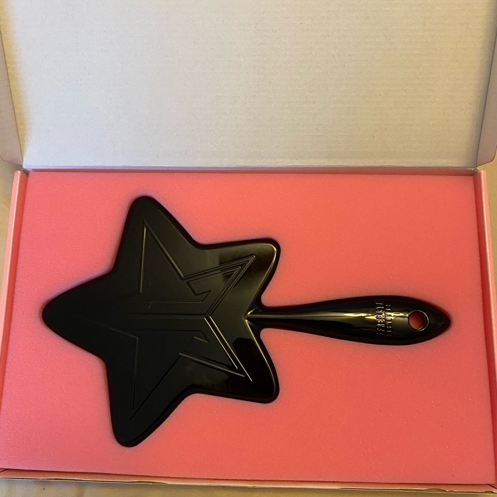 Jeffery Star all black hand mirror